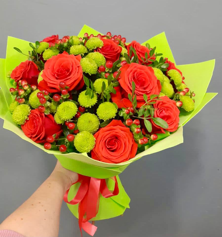 Букет признание в Санамере Букет цветов из: Хризантемы и Розы в Санамере