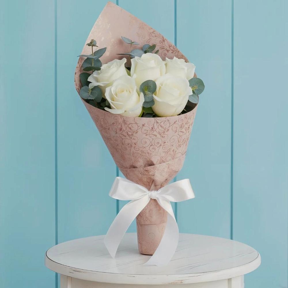 Букет контраст в Санамере Букет цветов из: Розы в Санамере