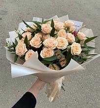 Букет Кремовые розы Латте в Санамере