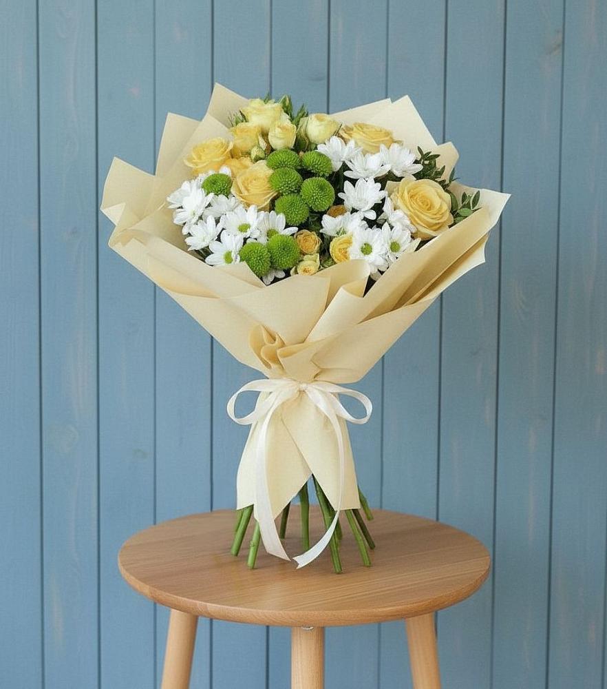 Букет Луч солнца в Санамере Букет цветов из: Хризантемы и Розы в Санамере