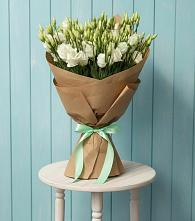 Букет цветов из:  Лизиантусы в Санамере