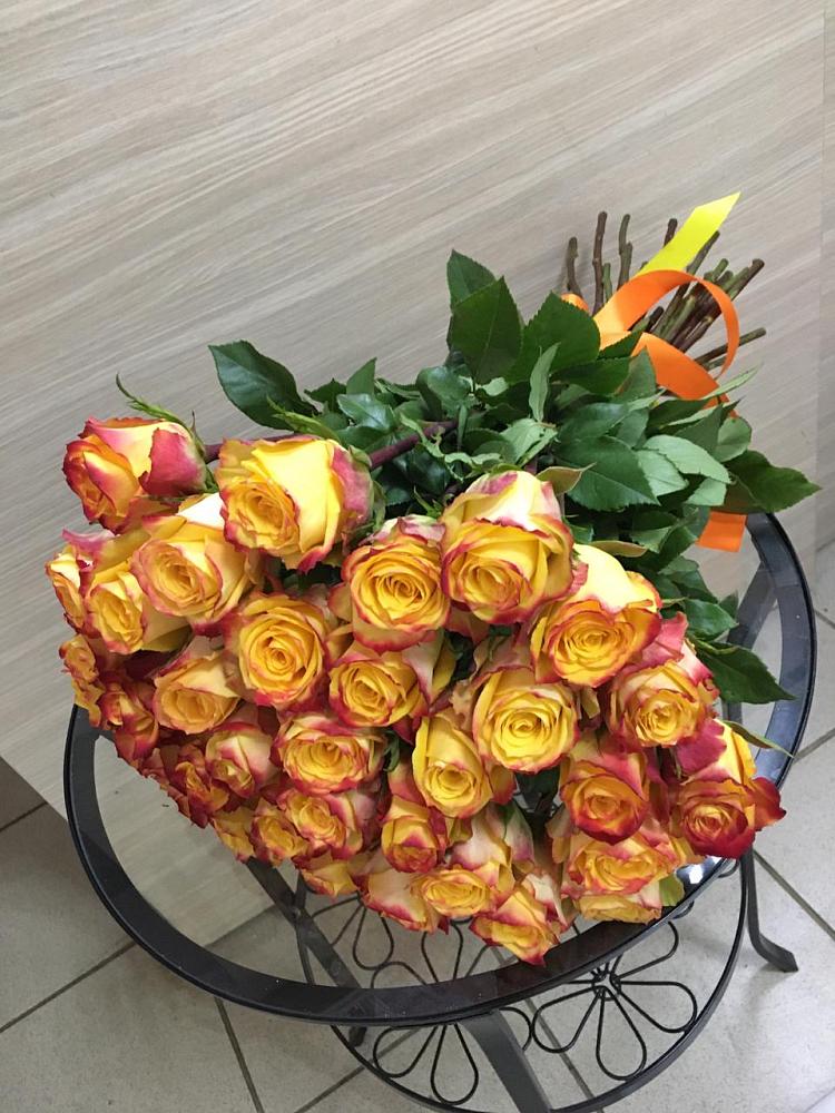 Желтые розы  в Санамере Букет Желтые розы в Санамере