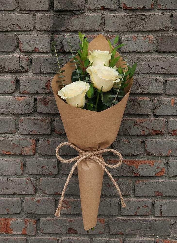 Букет из 3 роз в Санамере Букет цветов из: Розы в Санамере