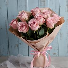 9 розовых роз в Санамере Букет цветов из:  Розы в Санамере