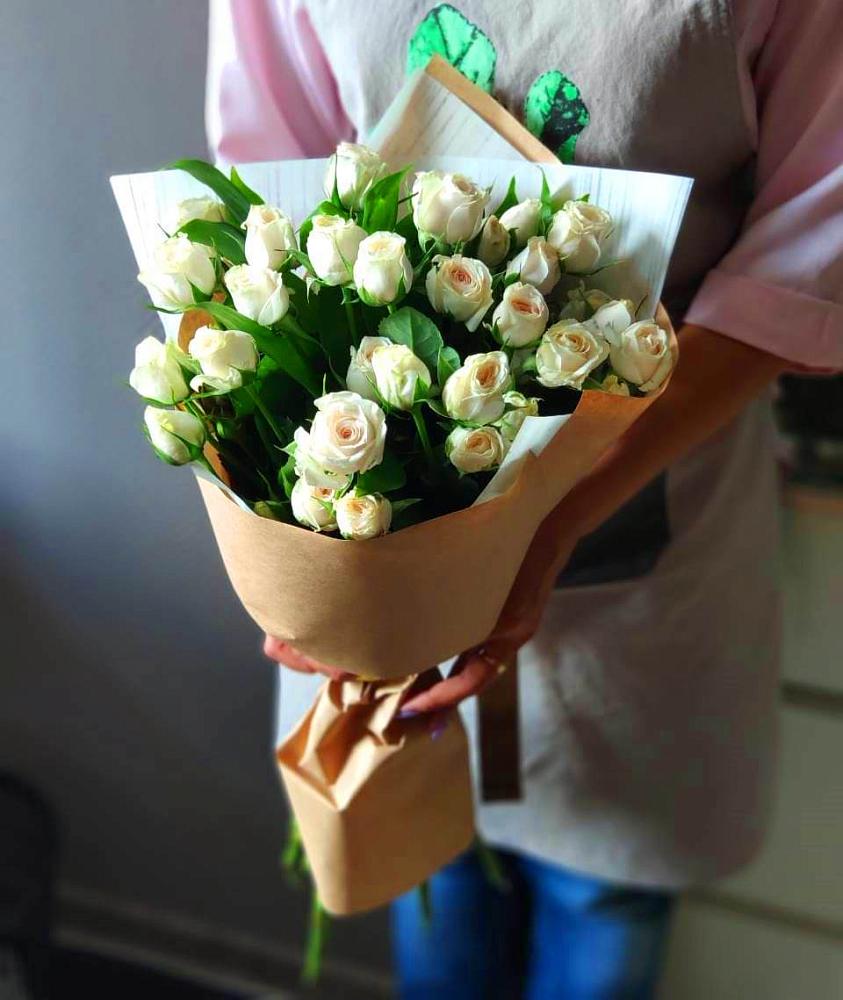 Букет хорошее настроение в Санамере Букет цветов из: Розы в Санамере