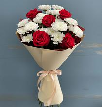 Букет романтическая гармония в Санамере Букет цветов из:  Розы и Хризантемы в Санамере