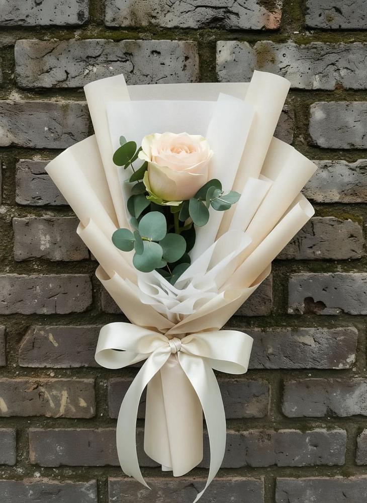 Букет Королевская звезда в Санамере Букет цветов из: Розы в Санамере