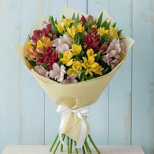 Букет Летние краски в Санамере Букет цветов из:  Альстромерии в Санамере