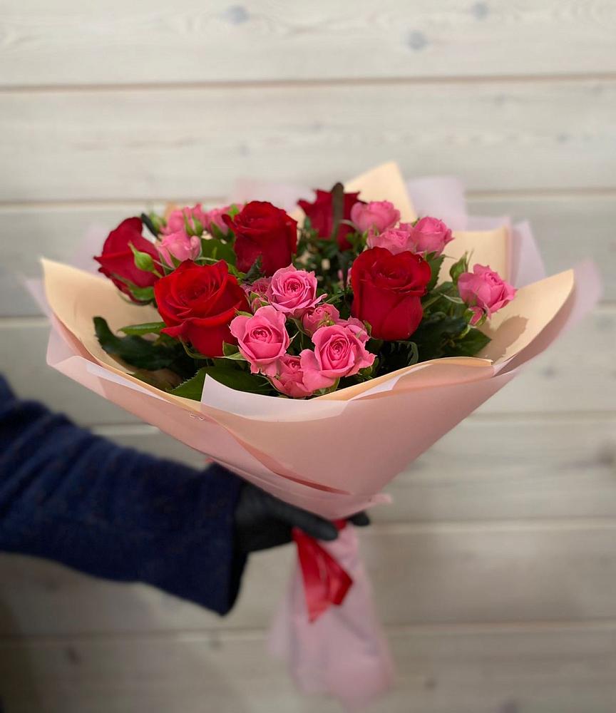 Букет тайны любви в Санамере Букет цветов из: Розы в Санамере