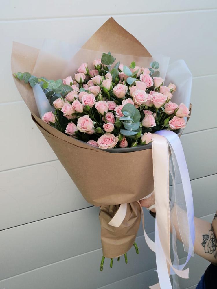 Букет Нежное касание в Санамере Букет цветов из: Розы в Санамере